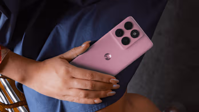 The price of Motorola Edge 60 Fusion smartphone will increase by Rs 2,000, know when the new price will be implemented.
